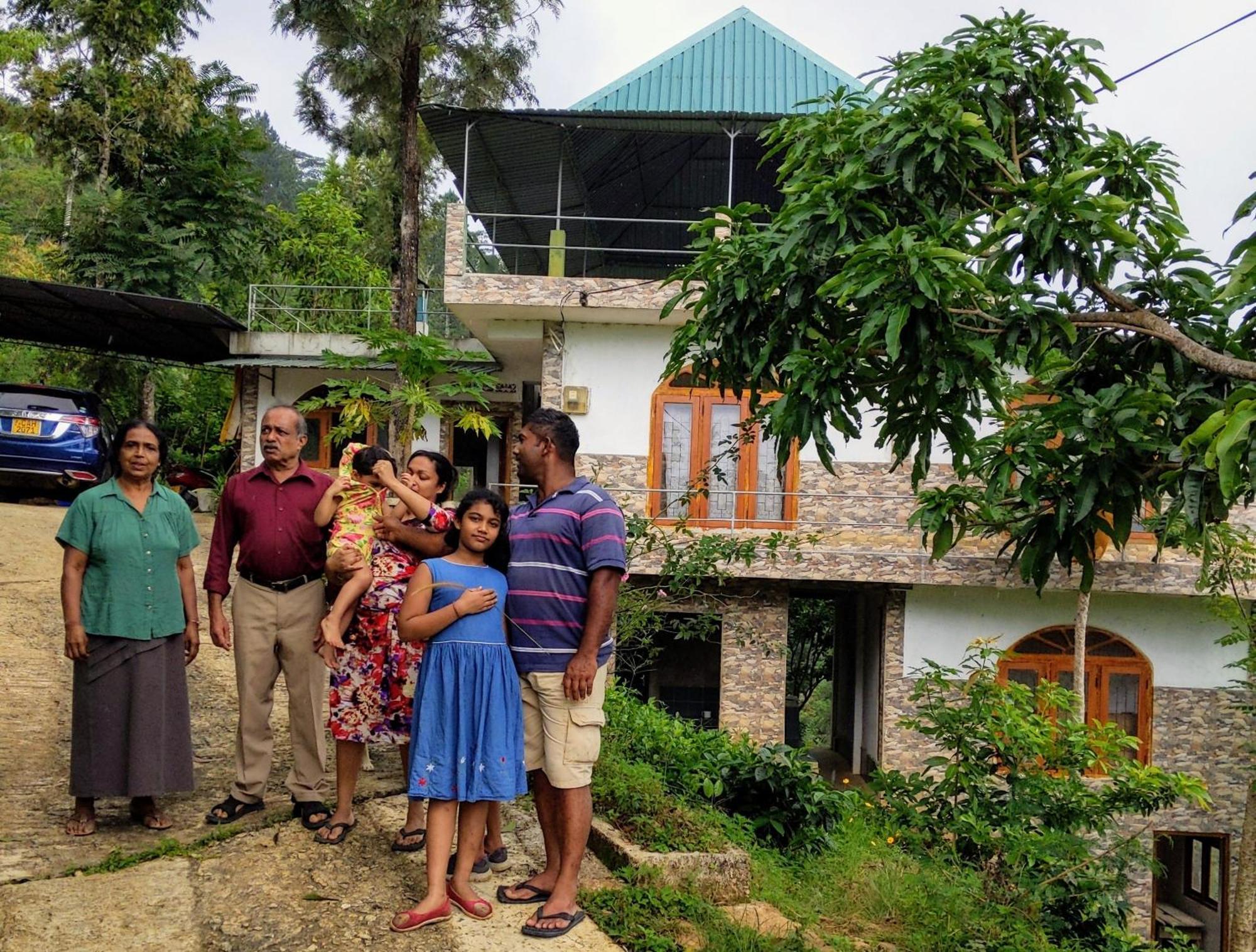 Rohana Estate Lodging & Camping Kandy Esterno foto